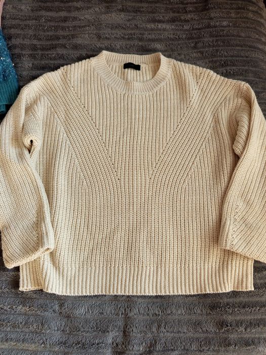 Кофты женские продам