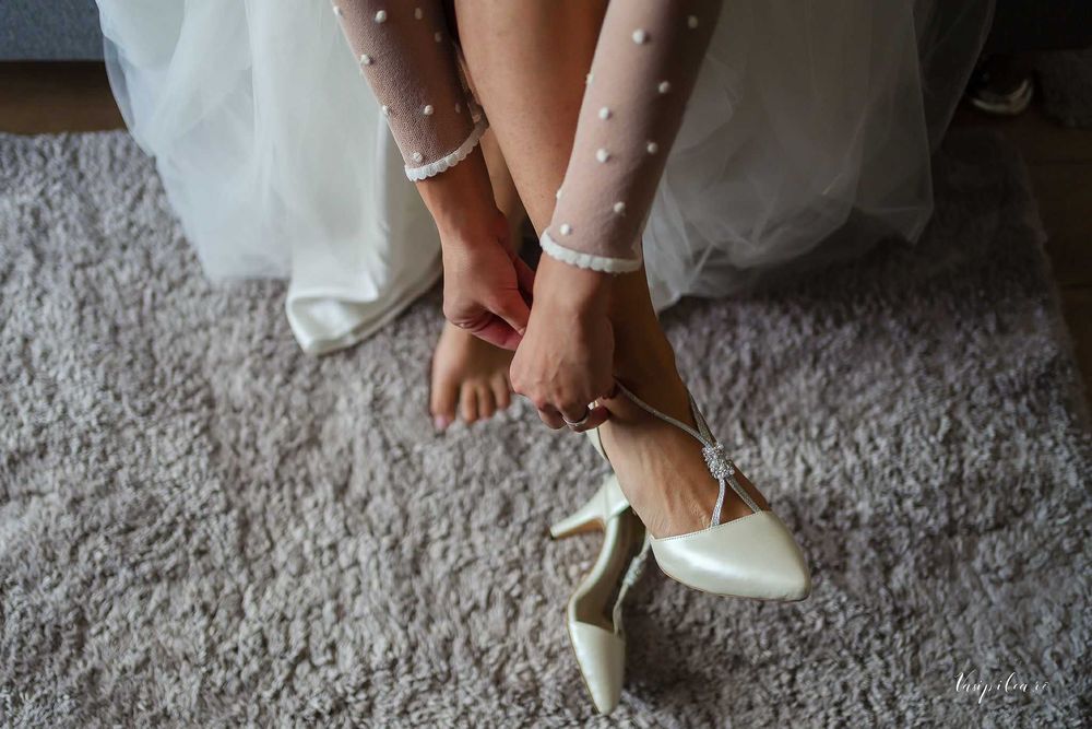 Vand pantofi mireasa marca Christian Albu