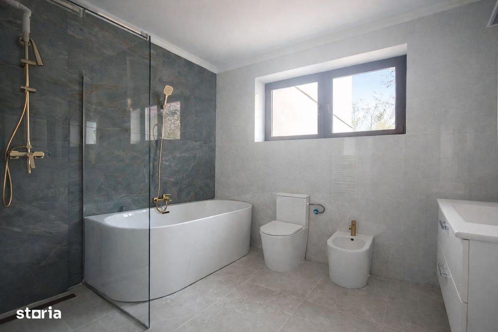 De închiriat casă individuală renovată- Zona Abator