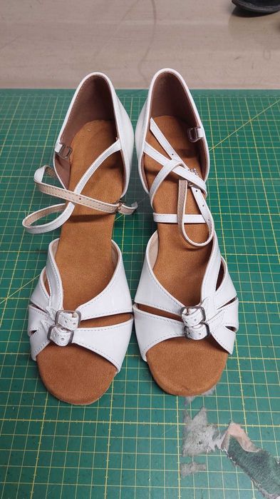 Sandale Pantof dans sportiv latino femei 40 41 25.5 cm talpa piele NOU