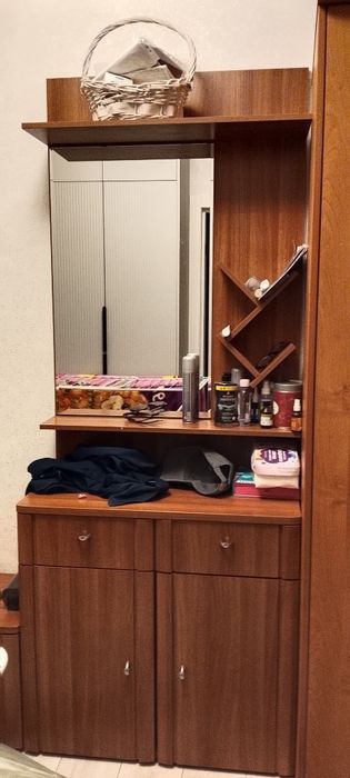 Шкаф для прихожей