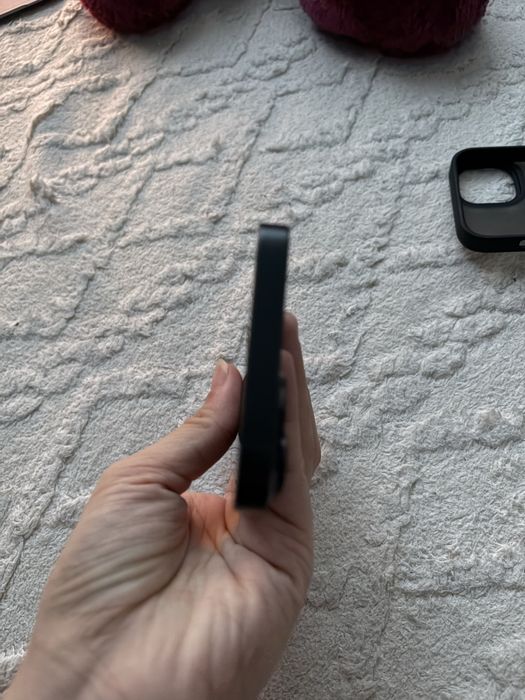 айфон 14 черный.