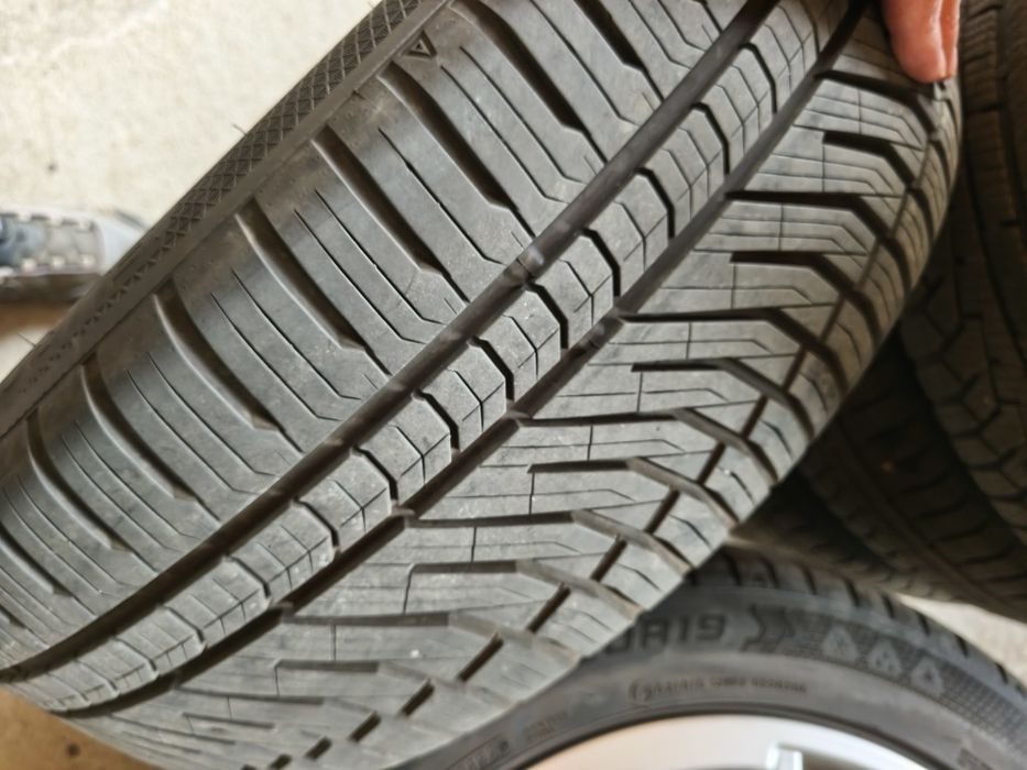 Roti jante originale Mercedes GLK cu anvelope Falken EuroALL Season AS220 PRO 235 50 17 DOT 2025