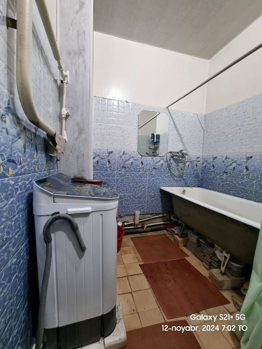 Sergili Quruvchi dahasi 4/7/9 103m2 hamma xonalar va sanuzel razdelniy