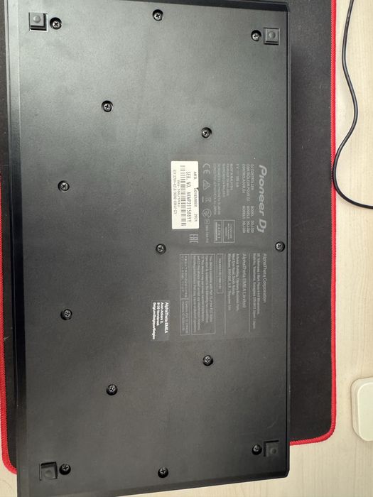 Контролер Pioneer DDJ-200