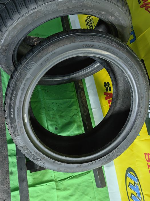 235/45R18 Nexen stare foarte bună fără defecte