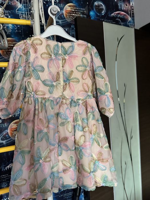 Продам нарядное платье