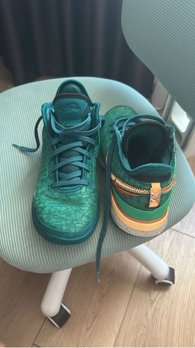 Кроссовки Nike баскетбольные