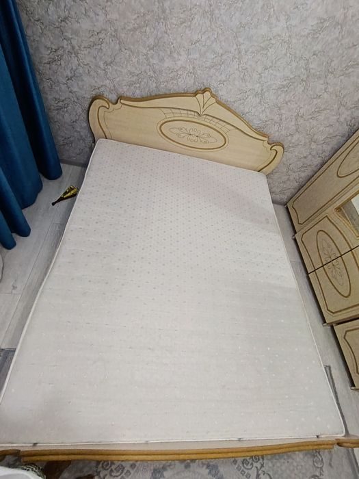 Продам кровать двухспалка