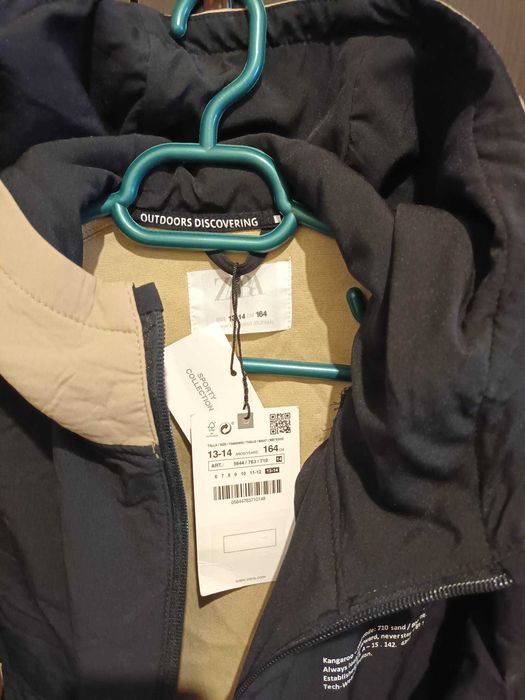 Jacheta noua Zara
