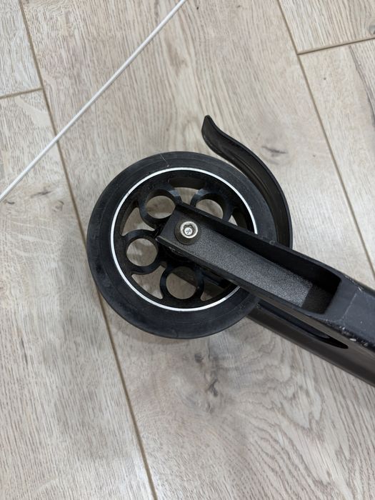 Самокат трюковой