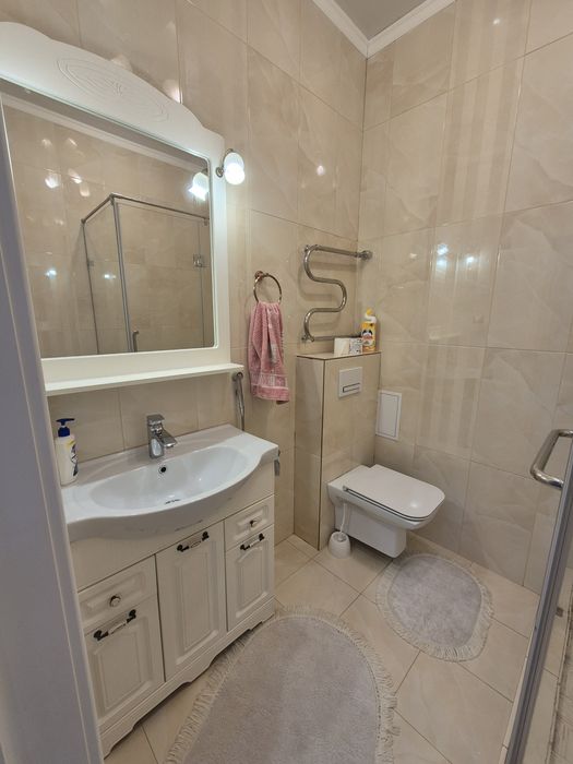 Аренда 2 комнатная Экспо