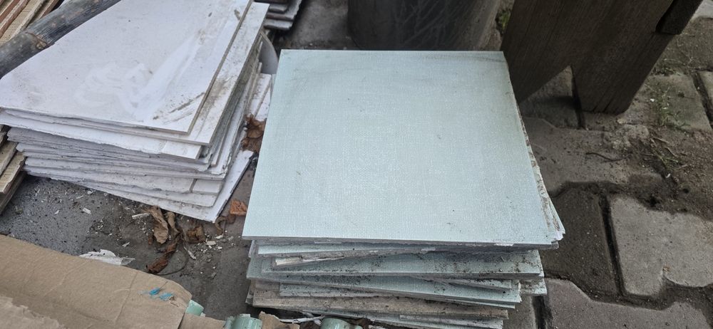 Срочно продам кафель б.у