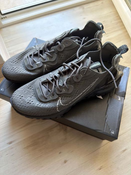 Nike React  Vision