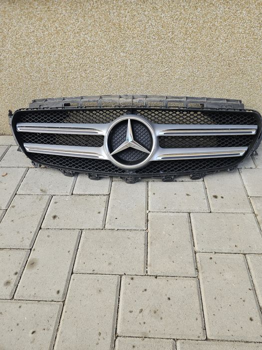 Grila mercedes E class