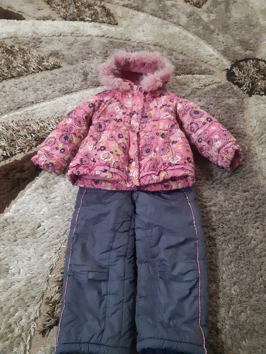 Продам куртку на мальчика