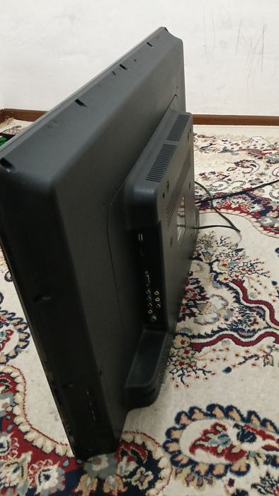 Телевизор TCL TB