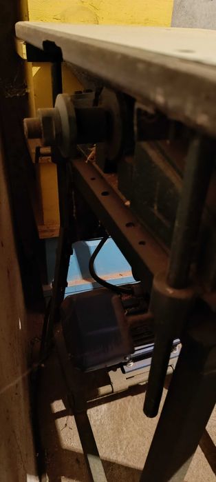 Заводски Абрихт Циркуляр 2 в 1 - за дървообработване и рязане.