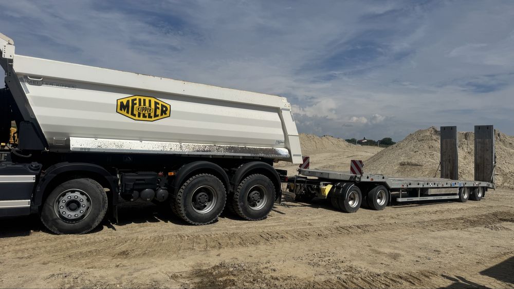 Trailer  40 t   Cu 4 axe