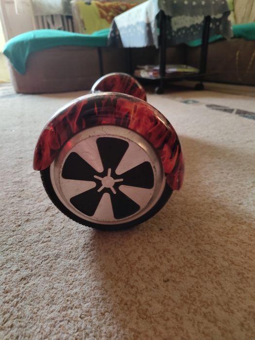 Hoverboard, Se conectează la Bluetooth+Încărcător