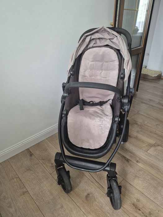 Коляска Graco Evо