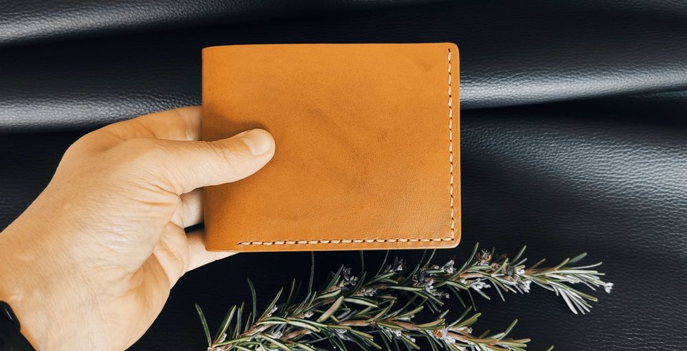 Ръчно изработени минималистични кожени портфейли за мъже, черни