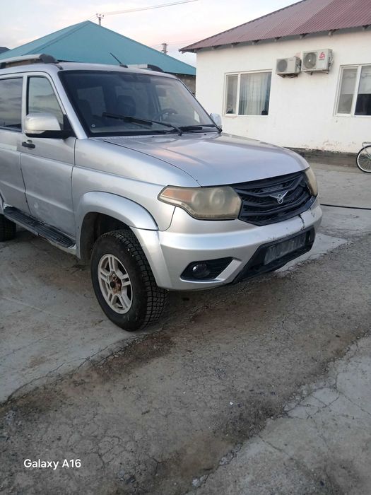 Уаз патриот сатылады