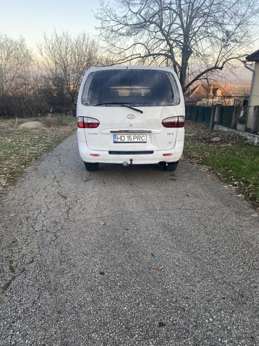 Vand sau schimb Hyundai H1