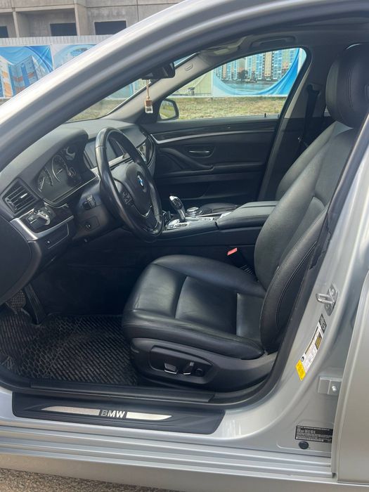 BMW F10 528i 2015г