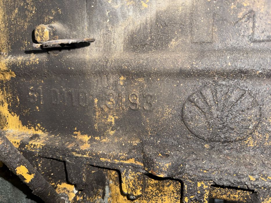 De vanzare motor Daewoo D114 6 cilindrii .