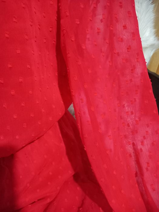 Rochie roșie material ușor vara