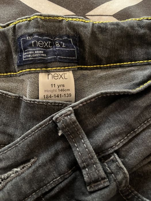 Детски дънки и къси панталони