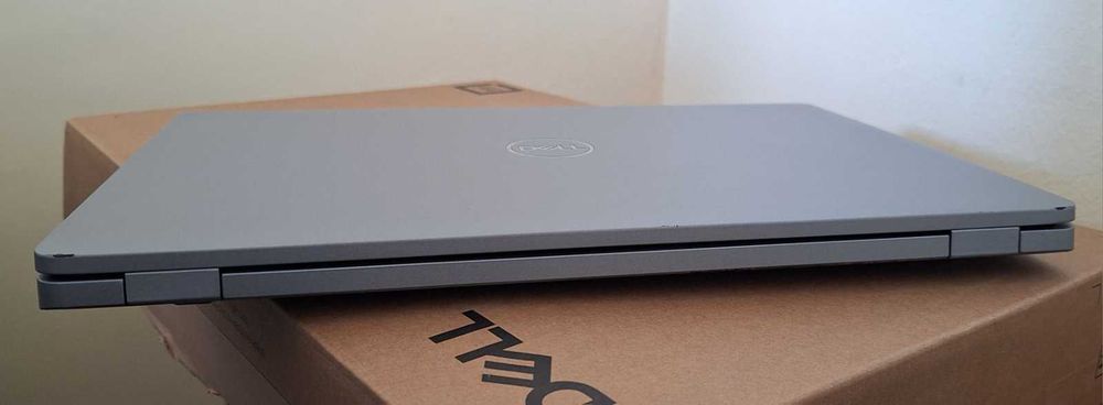 DELL Latitude 5510 | i5-10210U | 8GB | 256GB NVMe | Лицензиран Windows 11 Pro & Office 2019