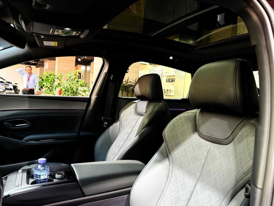 BYD Seal 6 DM-i 120 km Flagship