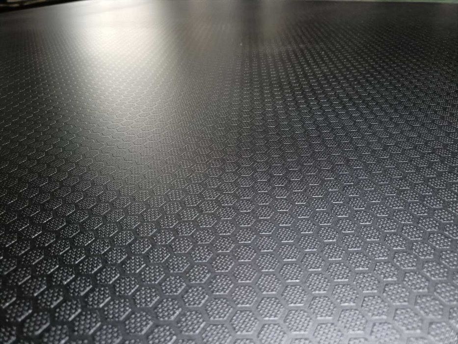 Фанера износостойкая, цветная