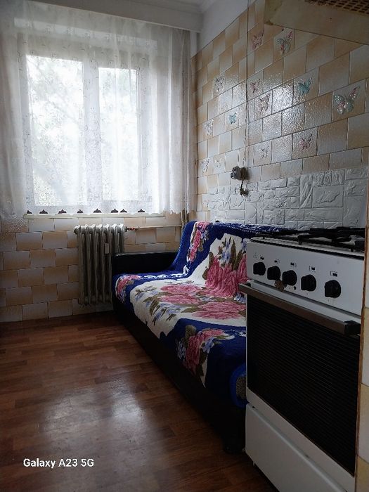 Închiriez apartament