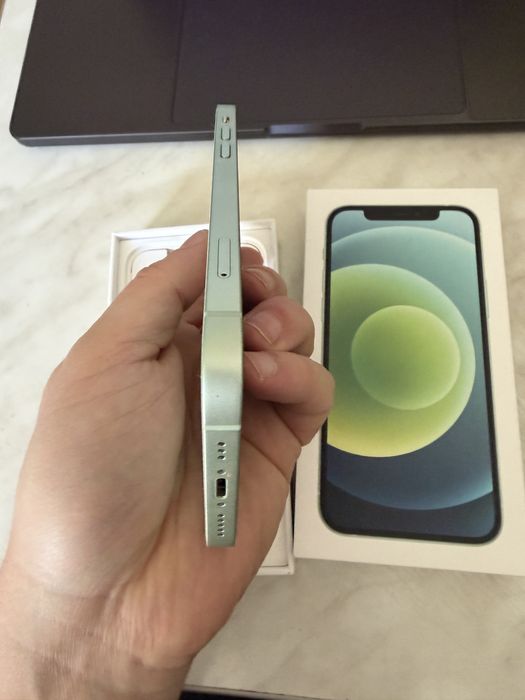 Iphone 12 64 gb Green stare ft buna