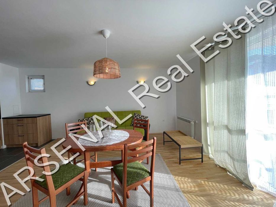 Дава се под наем Тристаен апартамент в София, Център - 89 кв.м за 850 € - Снимка #3