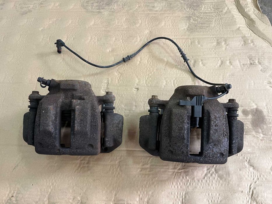 Предни спирачни апарати от Mercedes C-class W203 3.2i