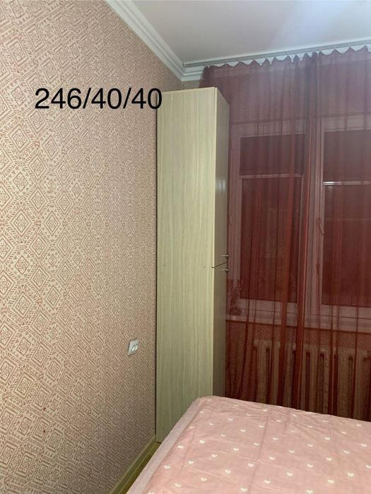 Продаю спальный гарнитур