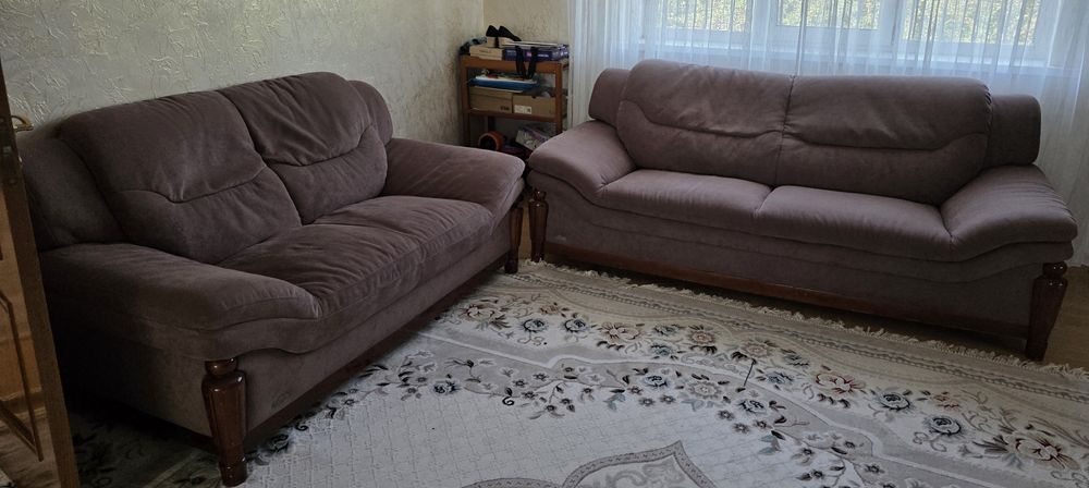 Продам диван тройку