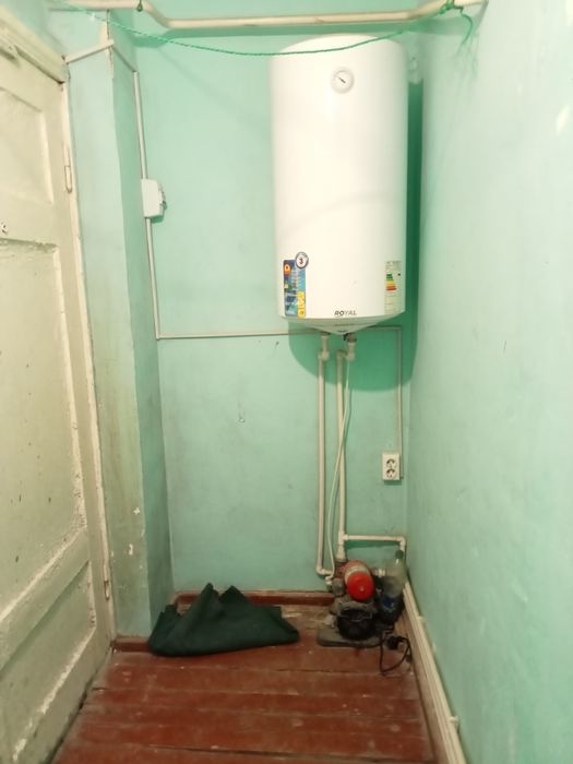 2 xona 3 xona qilingan uy sotiladi