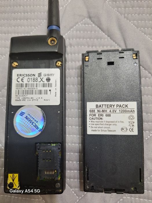 Сотовый телефон Эриксон