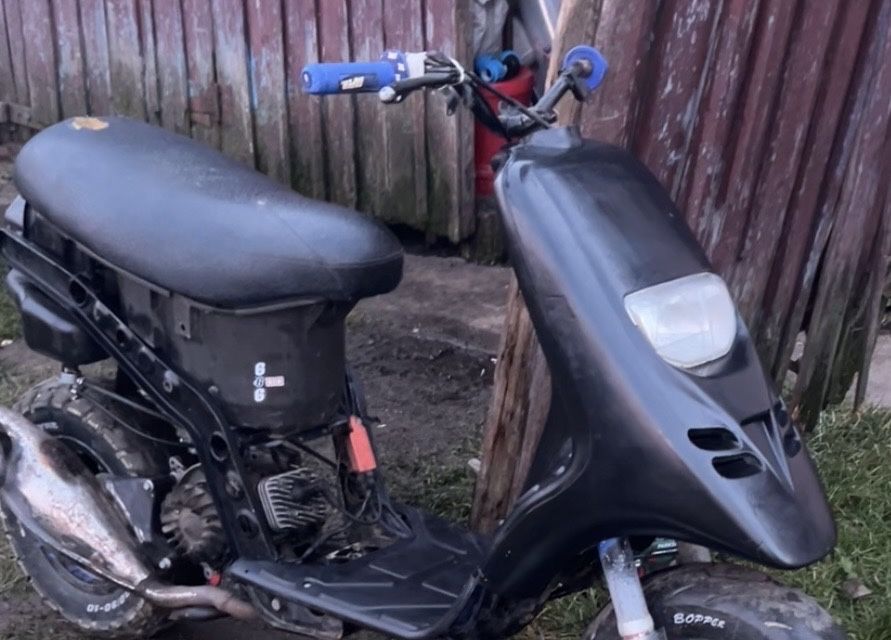 Vand piaggio typhoon sau scimb pe cross sau atv