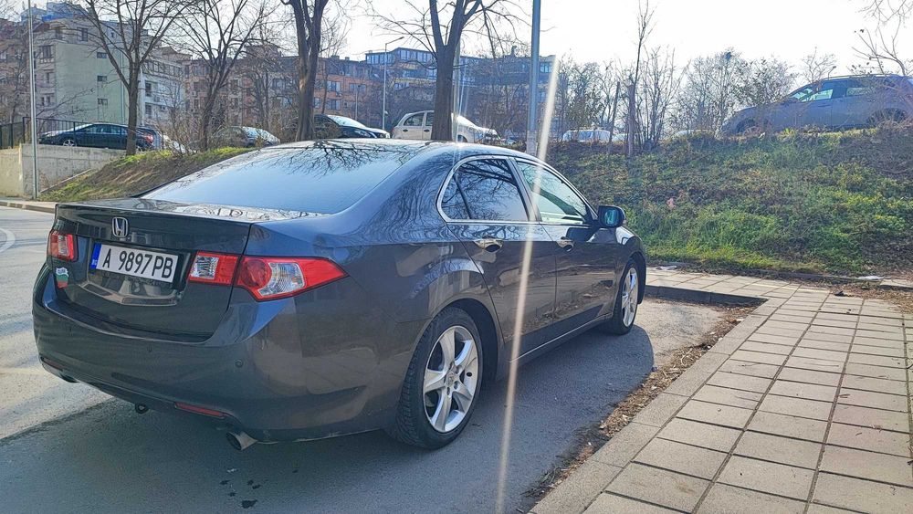 Honda Accord 2.0 Бензин с газ