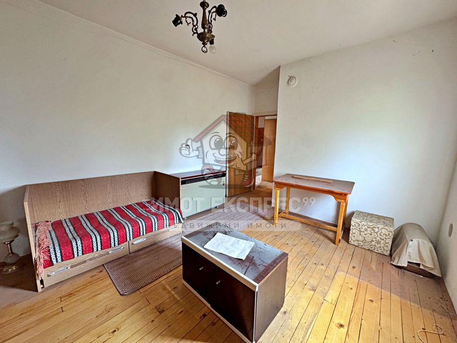 Продава се Многостаен апартамент в Асеновград - 145 кв.м за 725 €/кв.м - Снимка #16