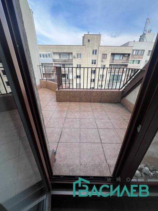 Дава под Наем 3-СТАЕН град София, Оборище