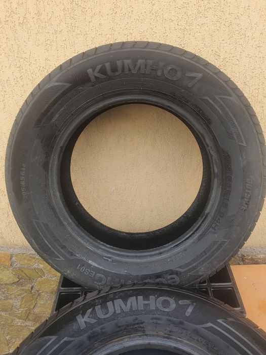 Летни гуми Kumho EcoWing 205/65/15