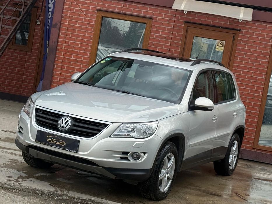 Volkswagen Tiguan 4x4 Navi Panoramic, Posibilitat Rate Fara Avans, Schimburi Auto