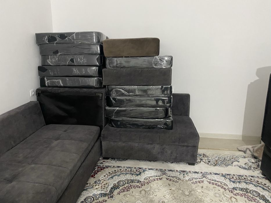 Диван кожанный 5 шт бар